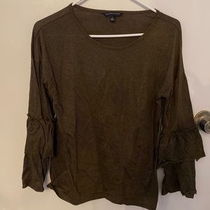 Army green light sweater